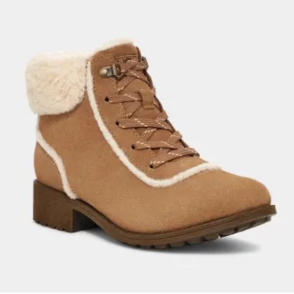 UGG Women’s Bodie Fur Lace Boot size 7 - Picture 1 of 10